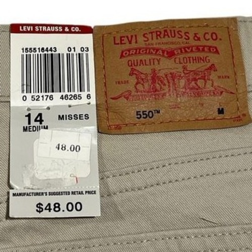 NWT Levi's 550 Women's Jeans 14M Relaxed Fit Tapered Leg Stretch Denim Classic‎